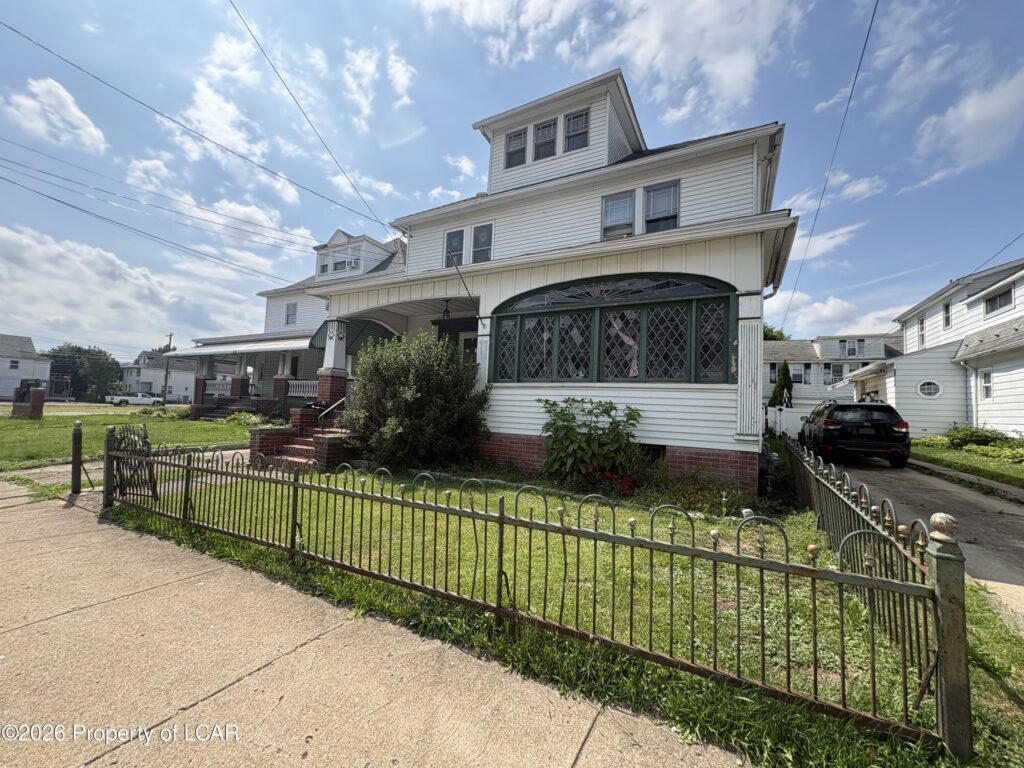 262 Zerby Avenue Kingston, PA 18704