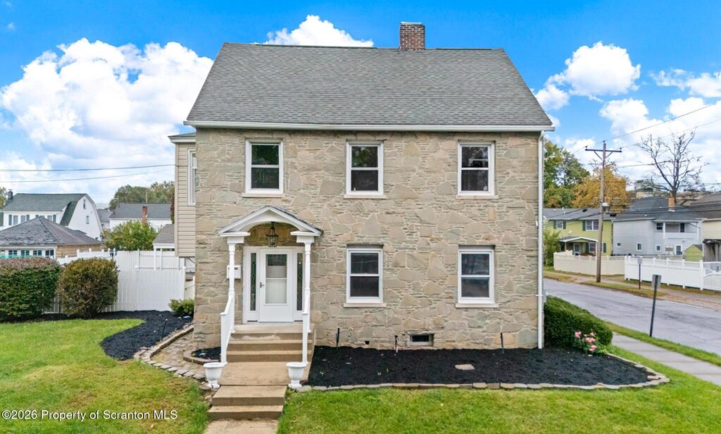 100 N Loveland Avenue Kingston, PA 18704